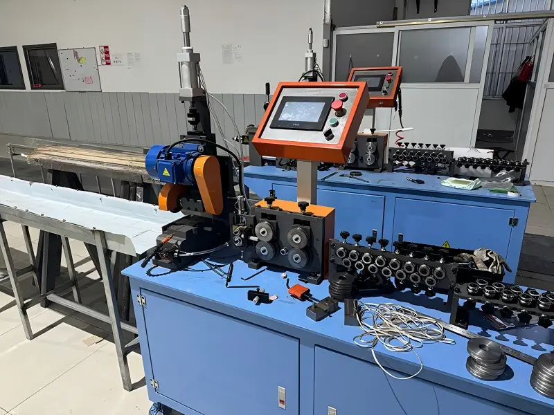 Straight Pipe Cutting Machine Straight Pipe Cutting Machine